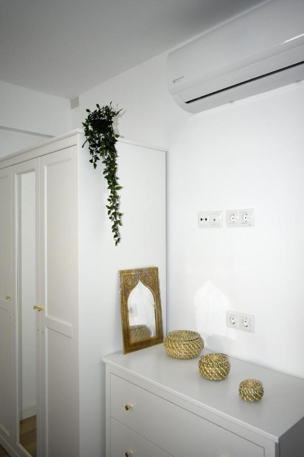 Paris Dream - Torremolinos Apartment ภายนอก รูปภาพ