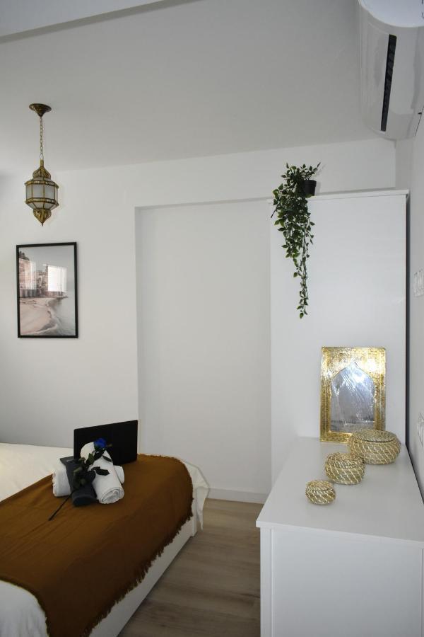 Paris Dream - Torremolinos Apartment ภายนอก รูปภาพ